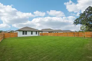 3050 River Birch Dr, Dallas, TX 75253 - Photo 37