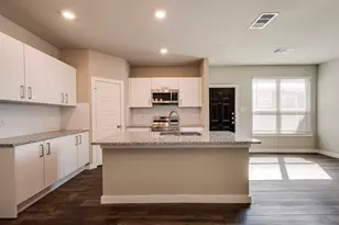 748 Fallow Dr, Venus, TX 76084 - Photo 5
