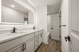 1409 Scotland Ave, Azle, TX 76020 - Photo 7