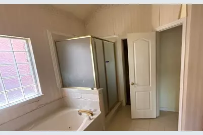 1822 Masters Drive, DeSoto, TX 75115 - Photo 11