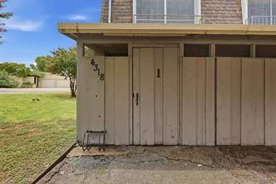 4318 Overlook Court, Granbury, TX 76049 - Photo 31