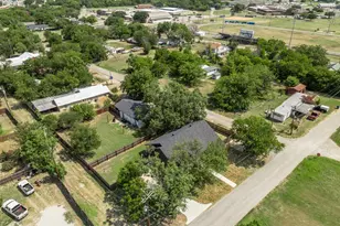 100 Hoover Ave, Whitney, TX 76692 - Photo 31