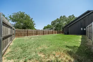 100 Hoover Ave, Whitney, TX 76692 - Photo 29