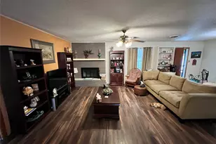1206 Crestwood Dr, Cleburne, TX 76033 - Photo 37
