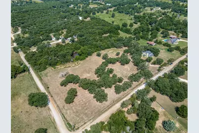 229 Quail Run Road, Valley View, TX 76272 - Photo 39