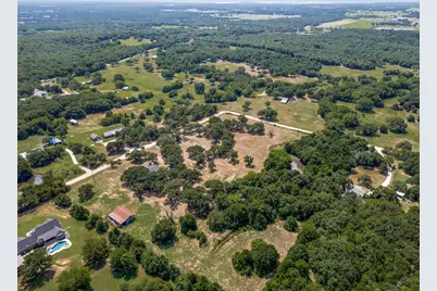 229 Quail Run Road, Valley View, TX 76272 - Photo 39