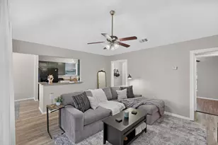 579 Trout St, Rockwall, TX 75032 - Photo 3