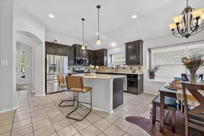 220 Carson Drive, Waxahachie, TX 75167 - Photo 7