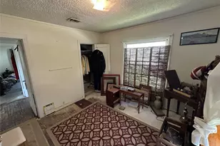 405 W Ave E, Garland, TX 75040 - Photo 17