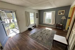 405 W Ave E, Garland, TX 75040 - Photo 7