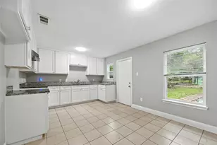 6520 Lovett Ave, Dallas, TX 75227 - Photo 3