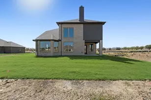 7011 Lilly Ln, Sanger, TX 76266 - Photo 33
