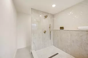 6728 St Anne St, Dallas, TX 75248 - Photo 17