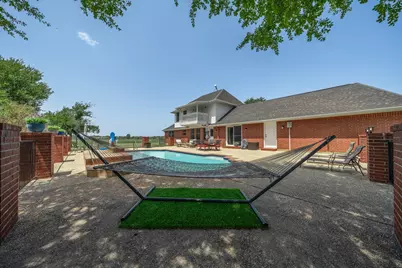 900 E Chad Street, Whitney, TX 76692 - Photo 3