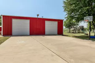 900 E Chad St, Whitney, TX 76692 - Photo 21