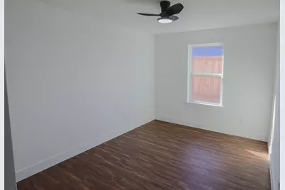 1918 Church Street, Greenville, TX 75401 - Photo 13