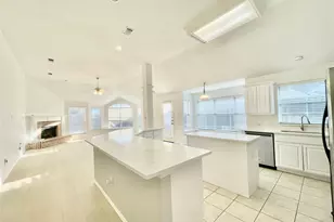 11002 Tree Shadow Ln, Frisco, TX 75035 - Photo 7