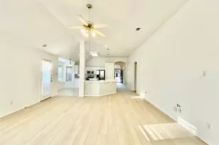 11002 Tree Shadow Ln, Frisco, TX 75035 - Photo 9