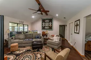 517 E Locust St, Nocona, TX 76255 - Photo 3
