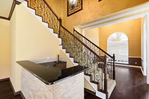 4545 Waterford Dr, Plano, TX 75024 - Photo 9
