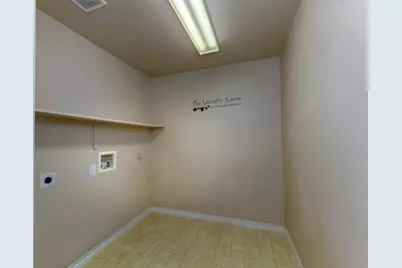5946 Harbor Glen Drive, Dallas, TX 75249 - Photo 19