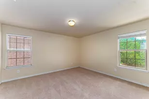 5946 Harbor Glen Dr, Dallas, TX 75249 - Photo 17