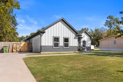 201 W South Street, Whitesboro, TX 76273 - Photo 31