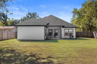 201 W South Street, Whitesboro, TX 76273 - Photo 27