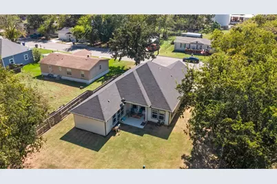 201 W South Street, Whitesboro, TX 76273 - Photo 29