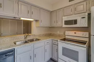 2620 Piedras, Irving, TX 75038 - Photo 11