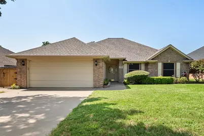1104 Starling Court, Burleson, TX 76028 - Photo 1