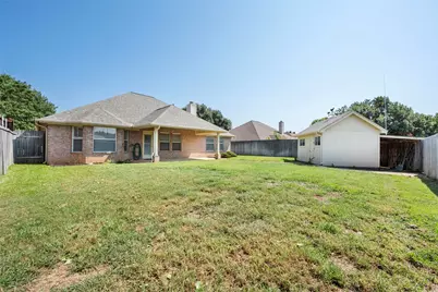 1104 Starling Court, Burleson, TX 76028 - Photo 23