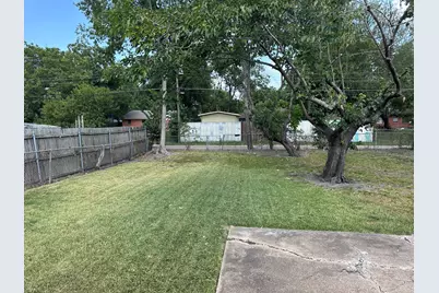 3018 Gardenia Drive, Garland, TX 75041 - Photo 15