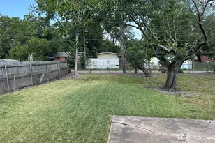 3018 Gardenia Dr, Garland, TX 75041 - Photo 15