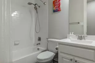12163 Curry Creek Dr, Frisco, TX 75035 - Photo 9