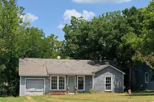 43 W Parnell St, Denison, TX 75020 - Photo 1