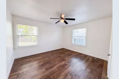 832 Central Drive, Bedford, TX 76022 - Photo 19