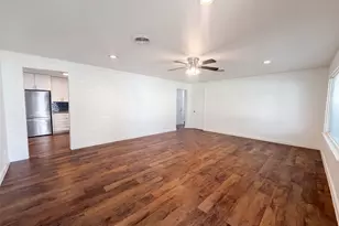 832 Central Dr, Bedford, TX 76022 - Photo 3
