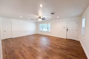 832 Central Dr, Bedford, TX 76022 - Photo 5