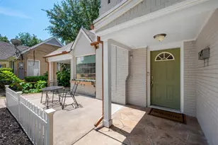 5223 Denton Dr, Dallas, TX 75235 - Photo 5