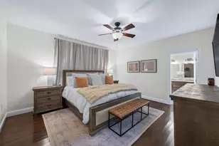 5223 Denton Dr, Dallas, TX 75235 - Photo 23