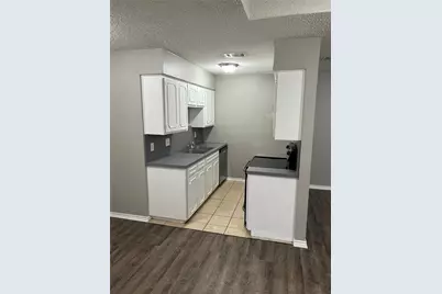 404 Jordan Lane, Arlington, TX 76012 - Photo 3