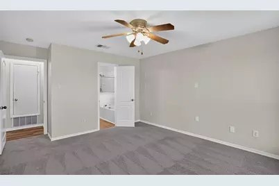 419 Murphy Road, Burleson, TX 76028 - Photo 9