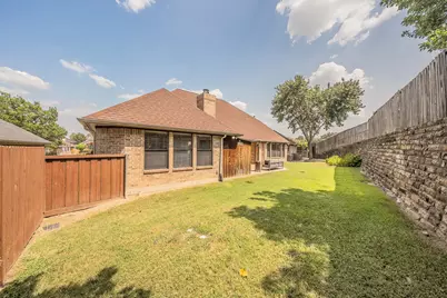 4501 Rockcliff Drive, Mesquite, TX 75150 - Photo 3