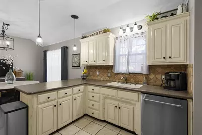 1701 Oakmeadow Drive, Decatur, TX 76234 - Photo 9