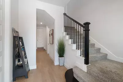 2837 Troutt Drive, Carrollton, TX 75010 - Photo 17