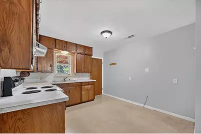 108 S Lakeview Drive, Lake Dallas, TX 75065 - Photo 13