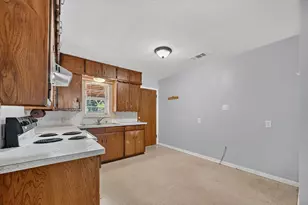 108 S Lakeview Dr, Lake Dallas, TX 75065 - Photo 13