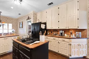 6805 Potomac Pkwy, Arlington, TX 76017 - Photo 15