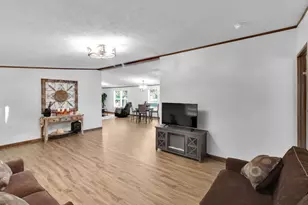 1800 County Rd 2105, Kemp, TX 75143 - Photo 17